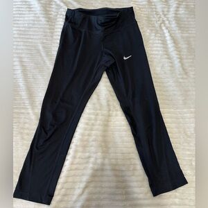 Nike Crop leggings with mesh
